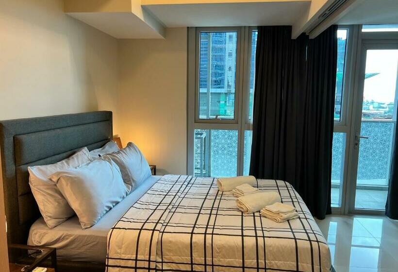 Uptown Parksuites Ii