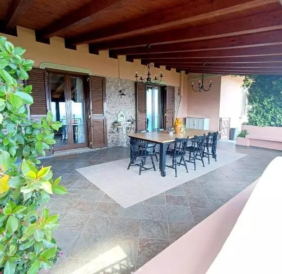 ベッドアンドブレックファースト A Casa Di Matilde