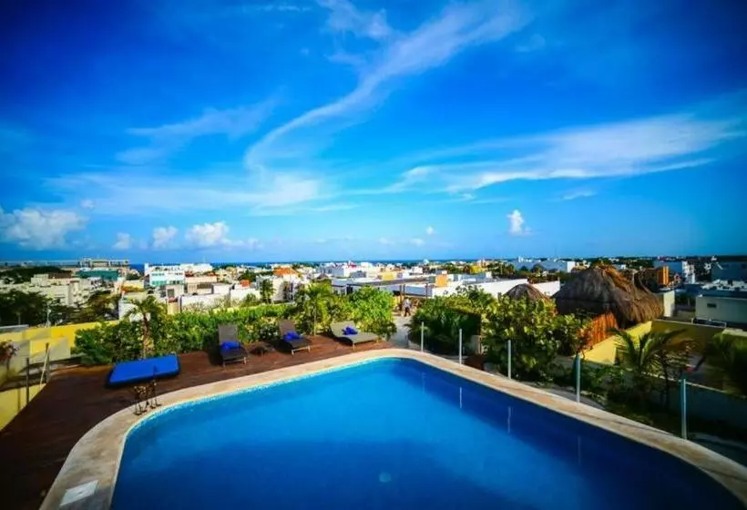 Encanto Riviera