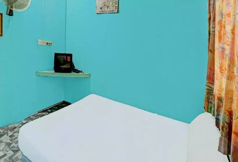 ホテル Spot On 92167 Jodoh Stay Syariah