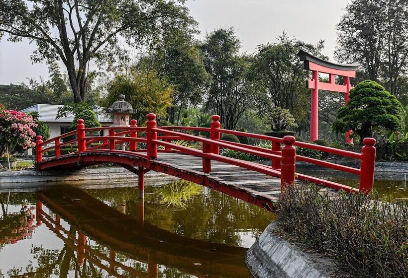 Szálloda Suanphung Bonsai Village
