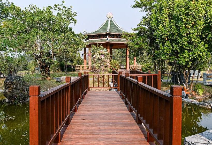 Szálloda Suanphung Bonsai Village