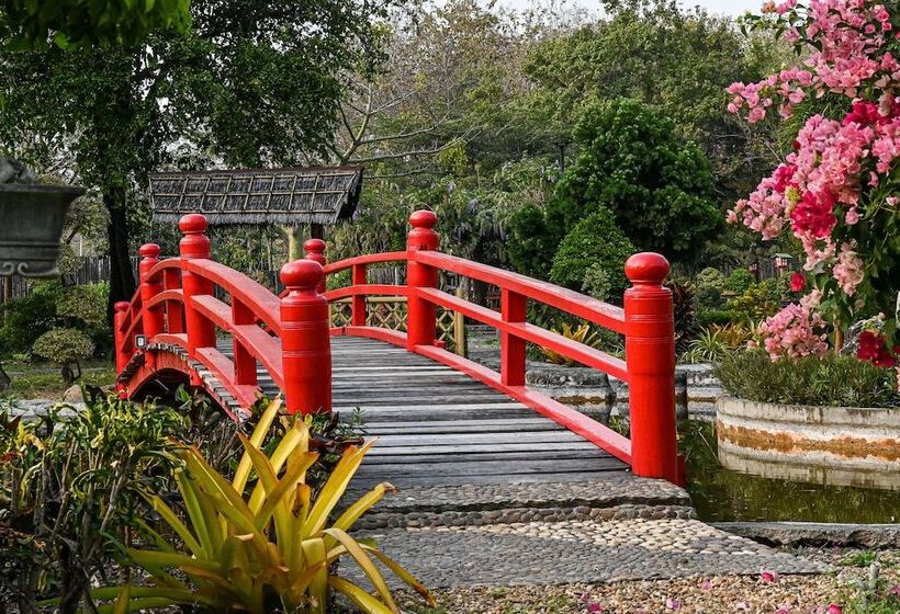 Szálloda Suanphung Bonsai Village