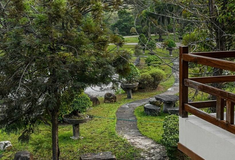 Szálloda Suanphung Bonsai Village