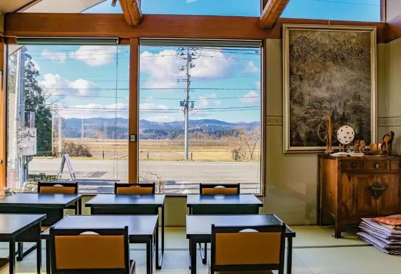 Aamiaismajoitus (B&B) Bandai