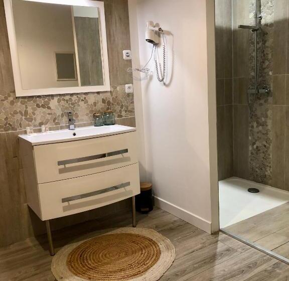 مبيت وإفطار Domaine De Belisle