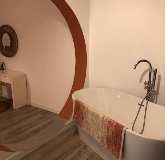 مبيت وإفطار Domaine De Belisle