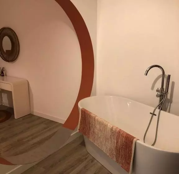 Aamiaismajoitus (B&B) Domaine De Belisle