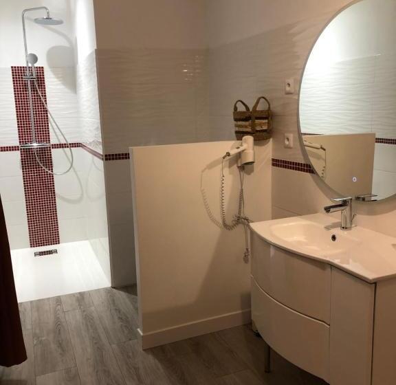 مبيت وإفطار Domaine De Belisle