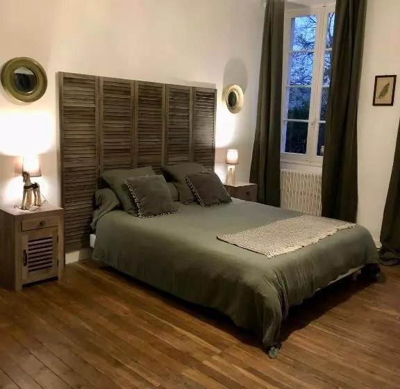 Aamiaismajoitus (B&B) Domaine De Belisle