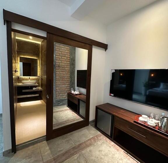 فندق Ami Mirissa