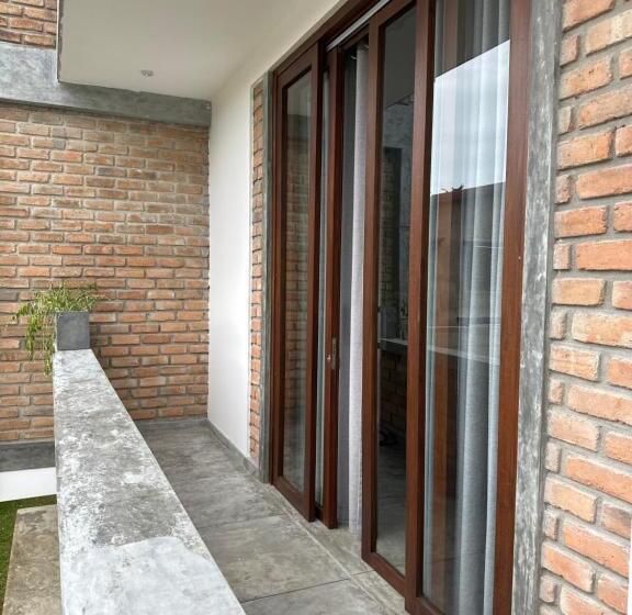 فندق Ami Mirissa