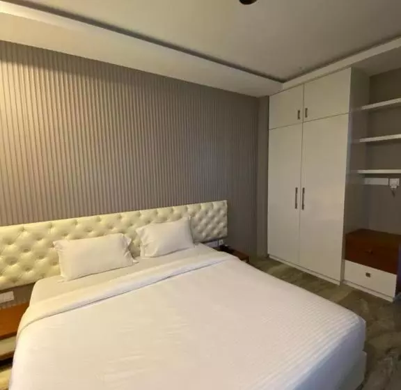 ホテル Barkah Inn