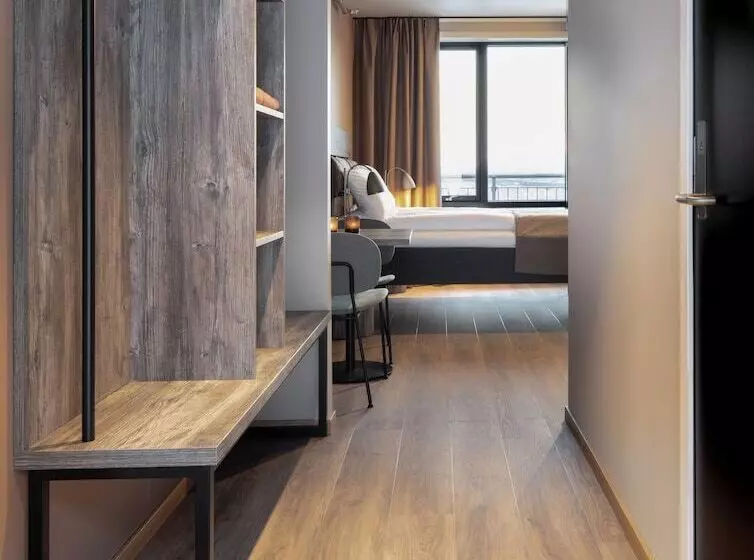 Otel Basecamp Narvik