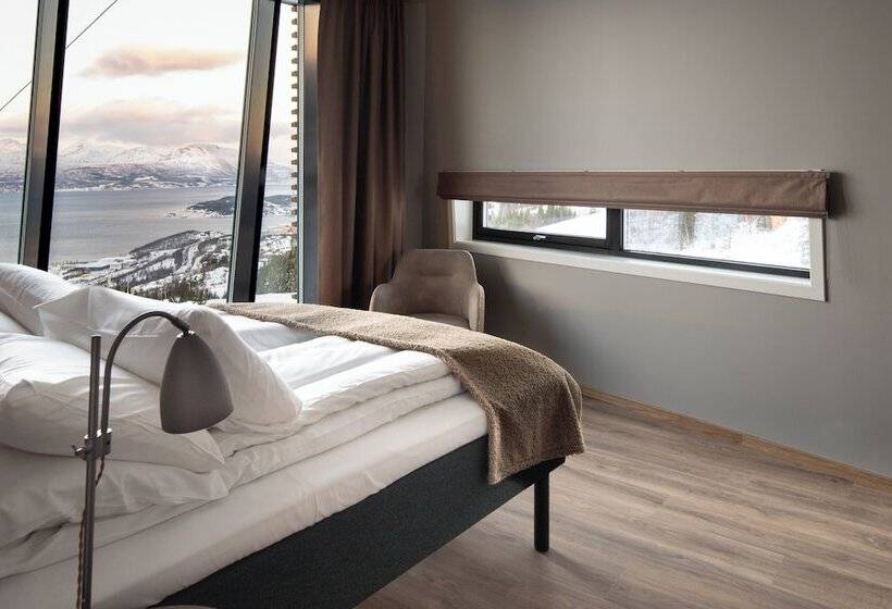 Hotel Basecamp Narvik