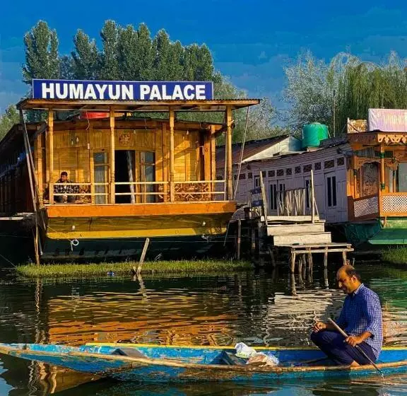 ホテル Humayun Resort
