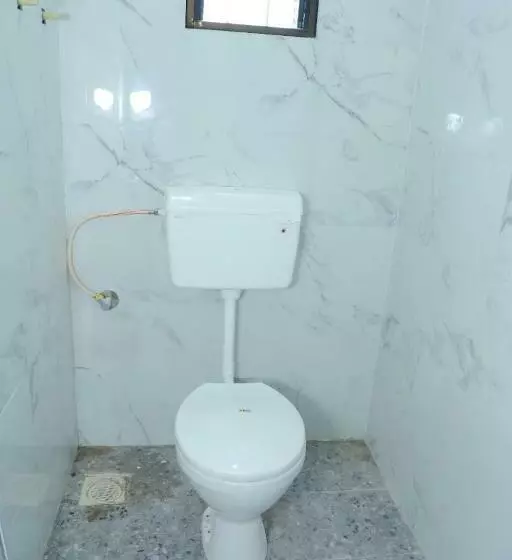 ホテル Shri Balaji, Baramati