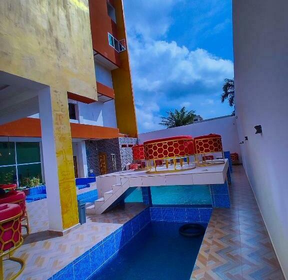 هتل Tour Eiffel Hôtel