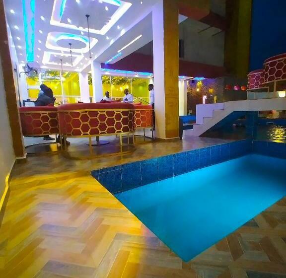 هتل Tour Eiffel Hôtel