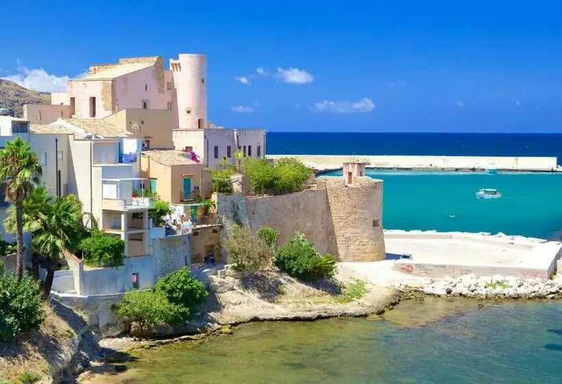 پانسیون Frontemare House & Rooms