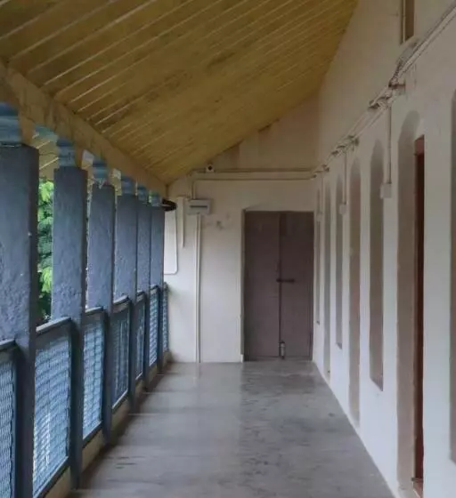 ペンション Maasilamani Lodge
