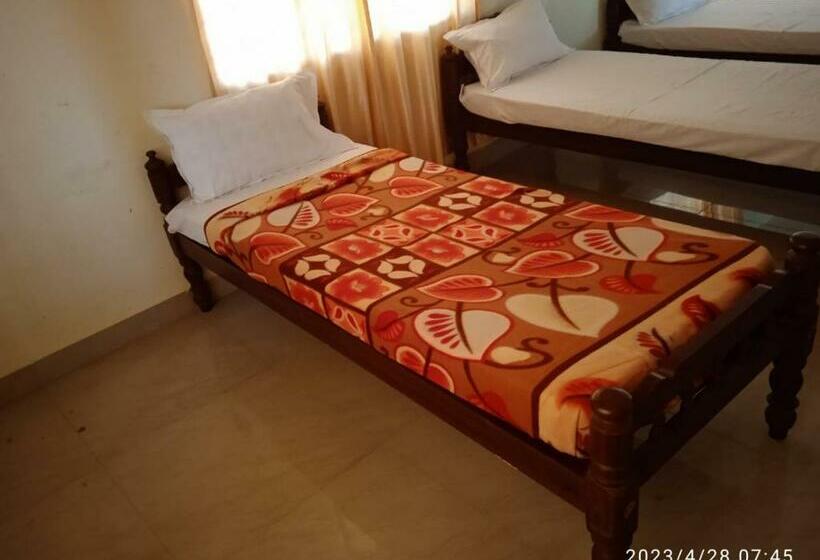 ペンション Vaga Majestic