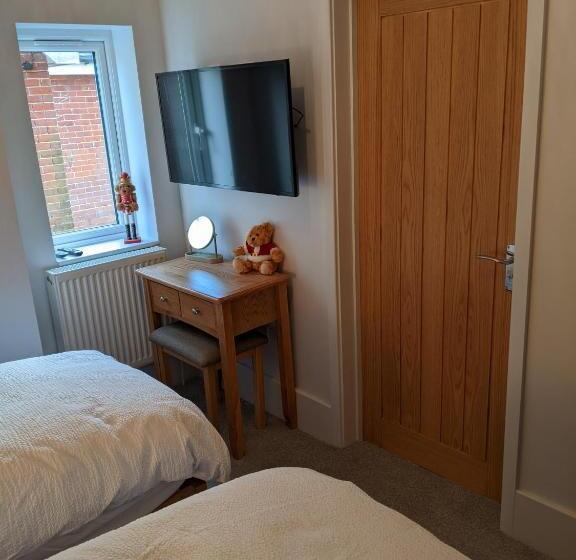 צימר Romsey Brewery House   Circa 1893