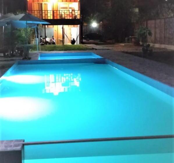 Bed & Breakfast Hospedaje & Casa Playa Aurora