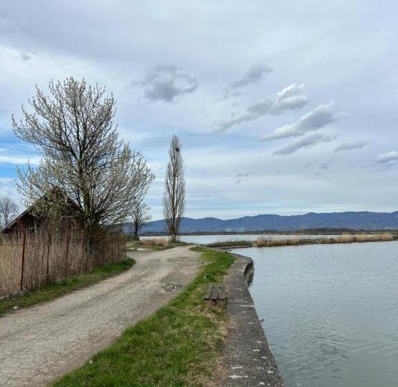 تختخواب و صبحانه Ribarska Priča Restoran Pansion Prijedor