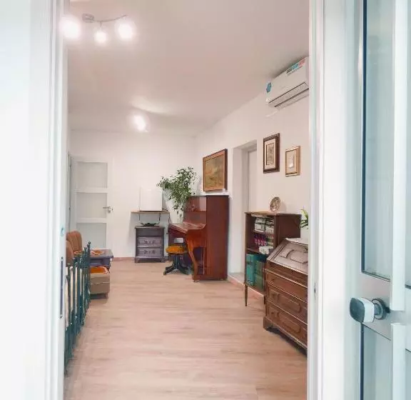 ベッドアンドブレックファースト Valverde