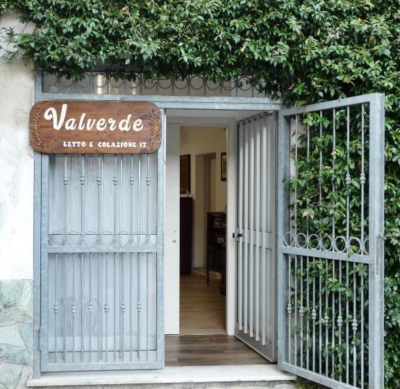مبيت وإفطار Valverde