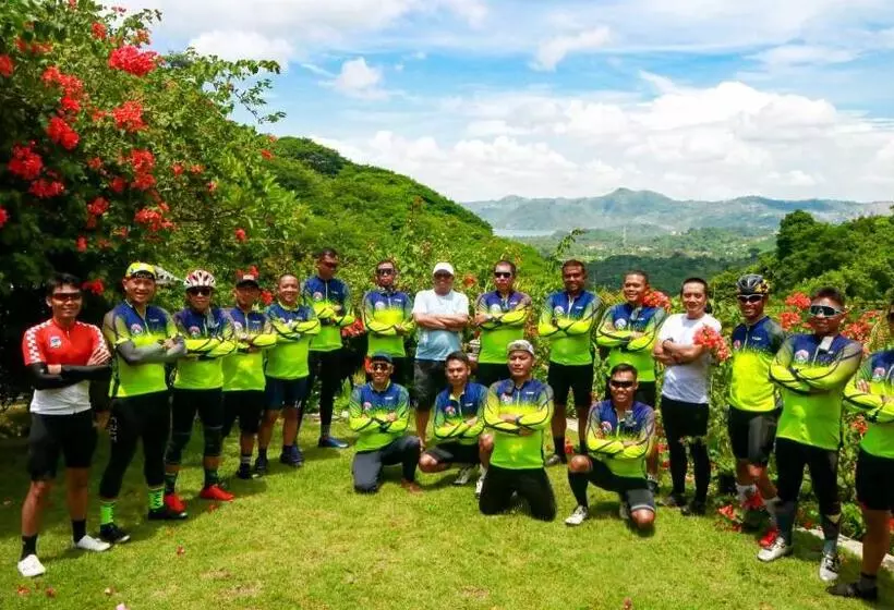 ホテル Ara Artati Lombok Bungalows And Restaurant