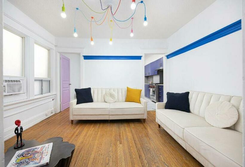 호텔 Queen Street Lofts