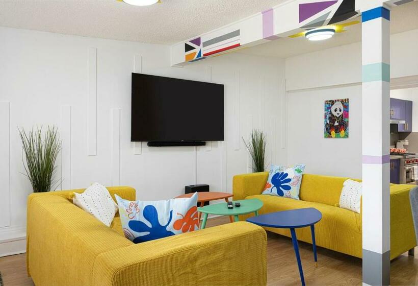 호텔 Queen Street Lofts