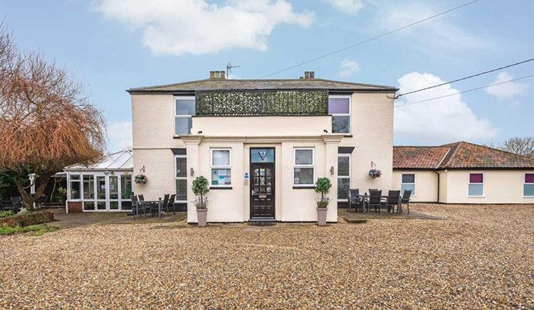 Отель Watton Vibe