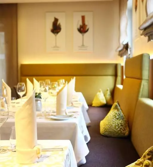 Hotelli Weingut Matthias Dostert / Culinarium