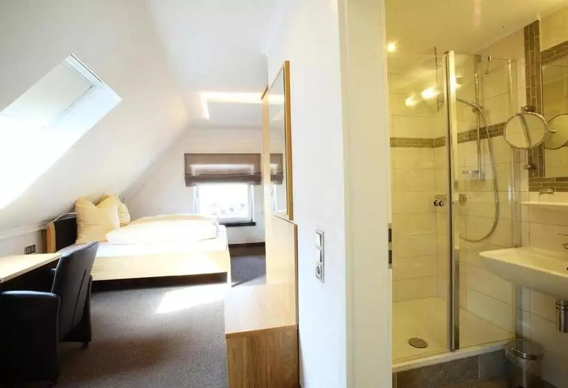 Hotelli Weingut Matthias Dostert / Culinarium