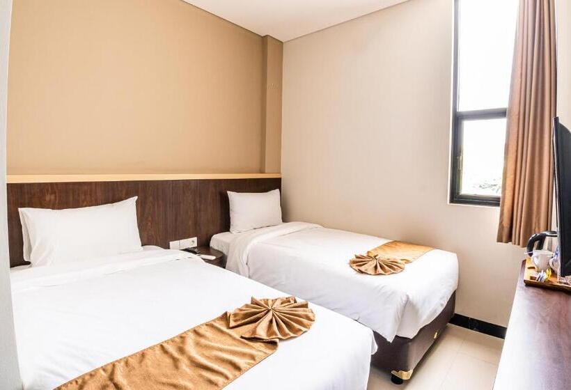 Kiyana Hotel Semarang