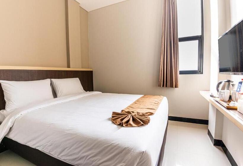 Kiyana Hotel Semarang