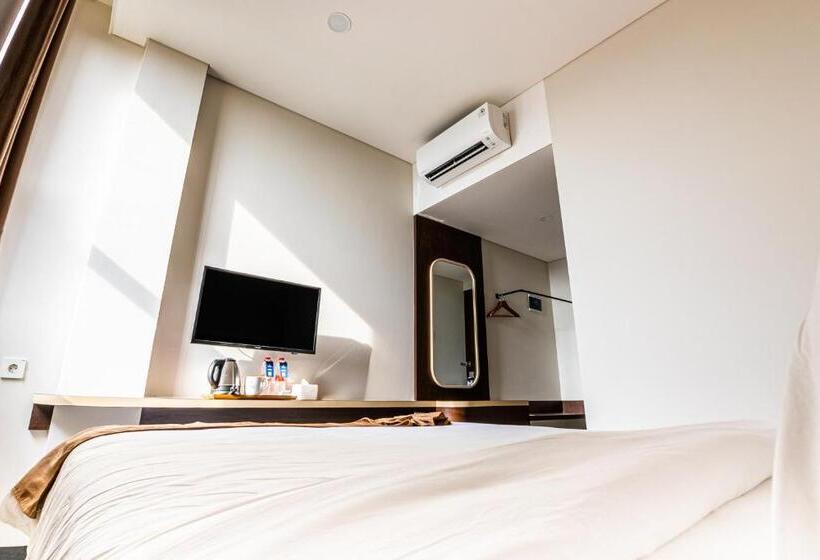 Kiyana Hotel Semarang