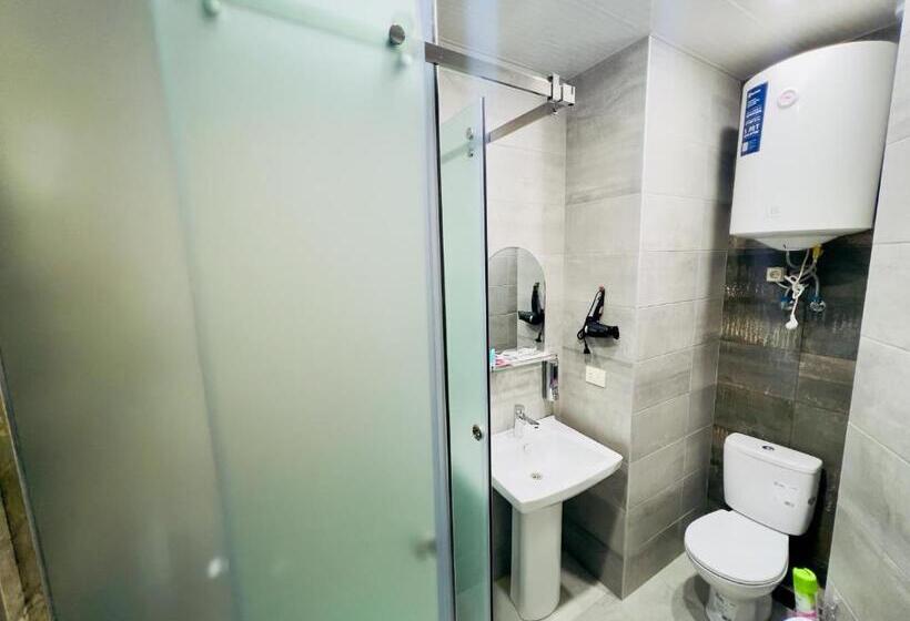 Pension General Guesthouse