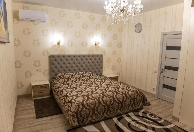 Pensjonat готель Otelnov