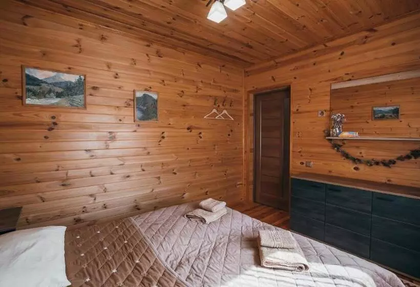 ペンション Guest House бескид