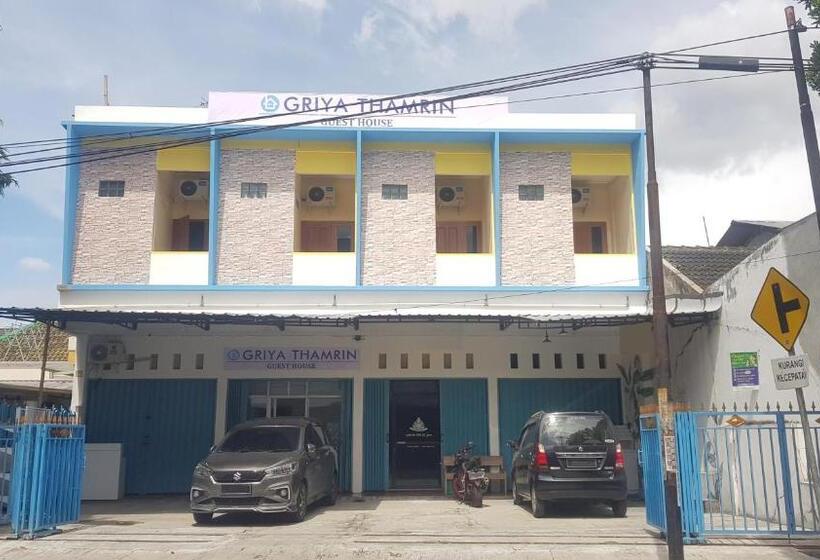 Pensão Guest House Griya Thamrin Syariah