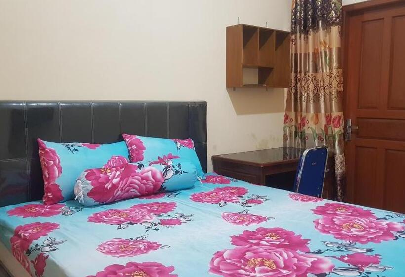 Pensão Guest House Griya Thamrin Syariah