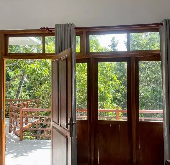 Majatalo Jungle Escape Hiriketiya