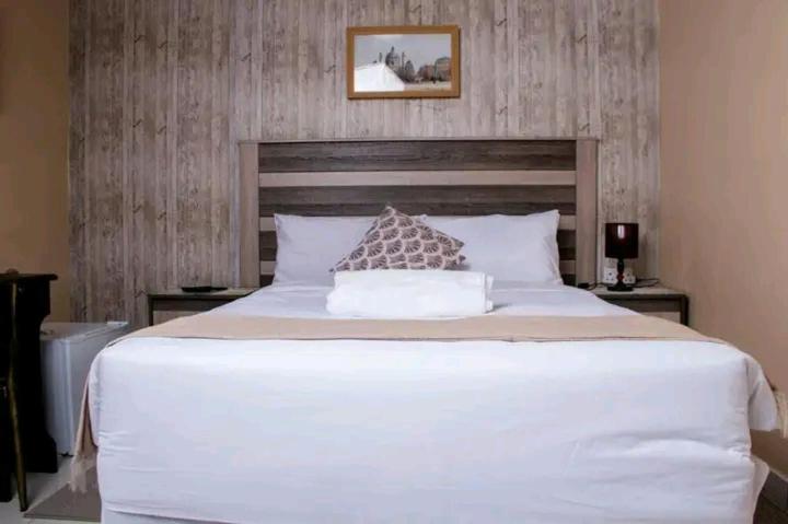 پانسیون Ngenani Guest House