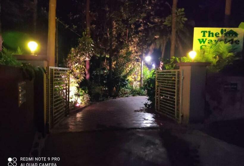 Пансион The Way Side Cottages