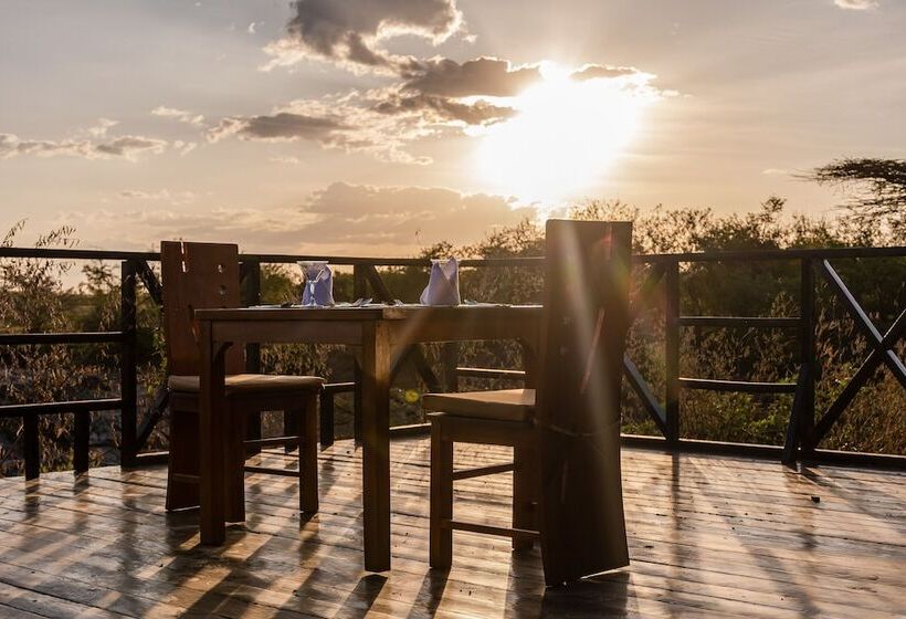 אתר נופש Mtito Safari Camp