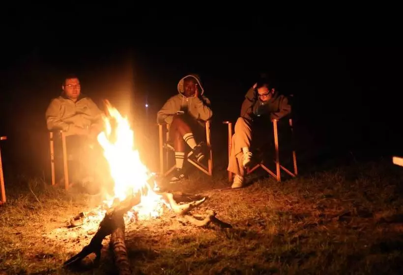 استراحتگاه Mtito Safari Camp